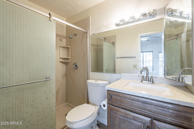 Building Photo - 11666 N 28th Dr