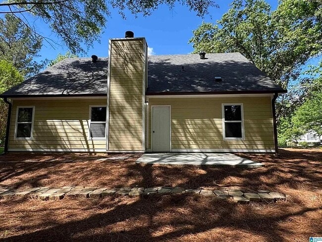Building Photo - 301 Shelby Forest Dr
