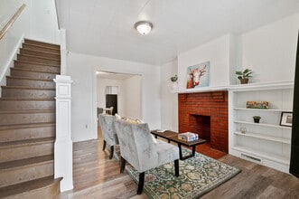 Building Photo - 2241 Hawthorne Ave