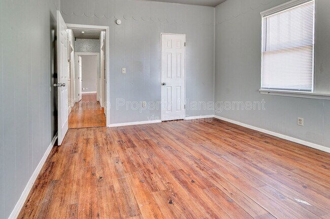 Building Photo - 1709 NW 32nd St