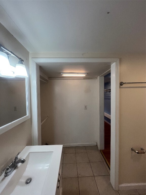 Building Photo - 75 N Baldwin St