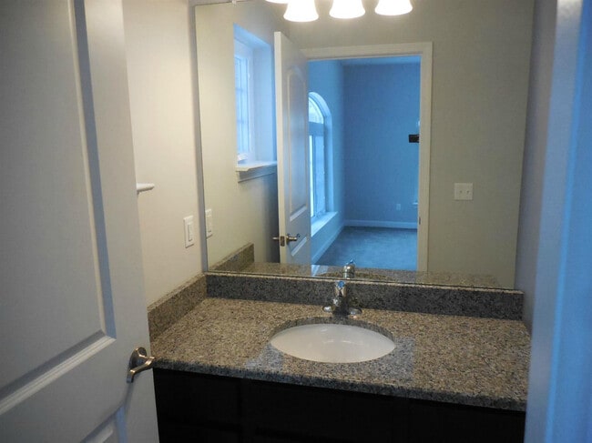 Building Photo - 5657 Arbor Chase Dr