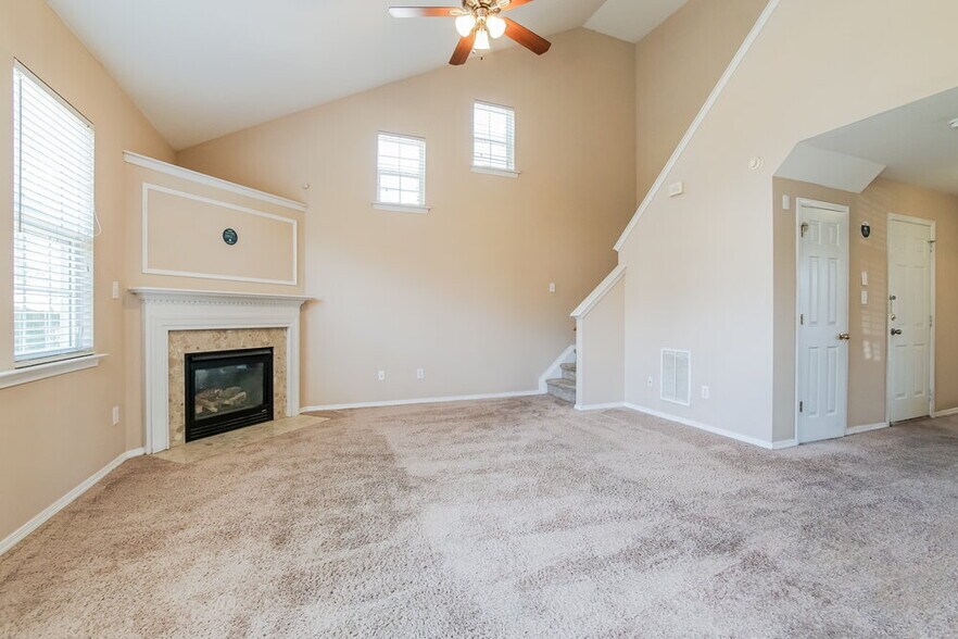 Building Photo - 1017 Dewberry Ct