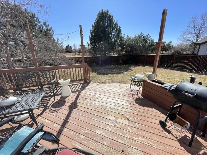 Building Photo - 1678 Rhyolite St