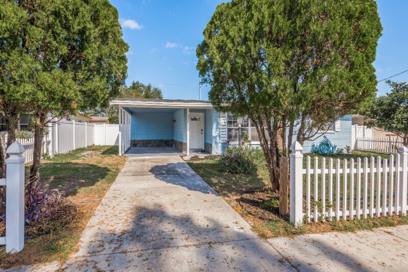 Building Photo - 2326 E 112th Ave