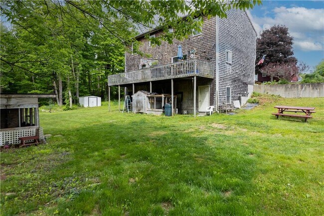 Building Photo - 165 Laurel Ridge Ave