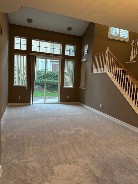 Building Photo - 5504 Foxtail Loop