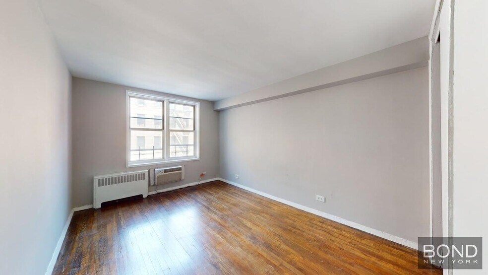 Building Photo - 340 E 58th St