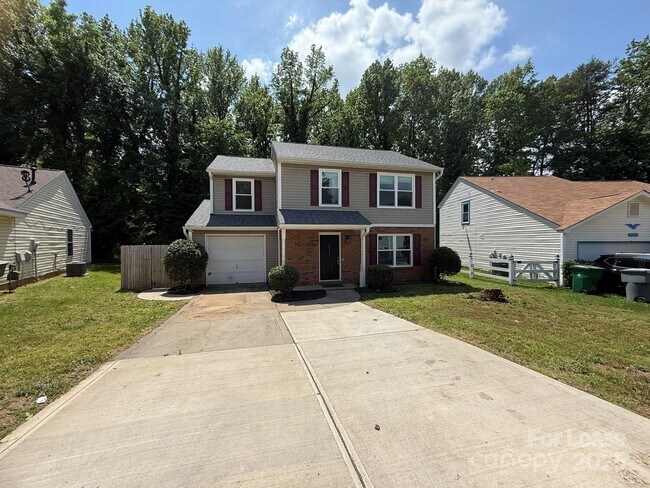Primary Photo - 431 Kingville Dr