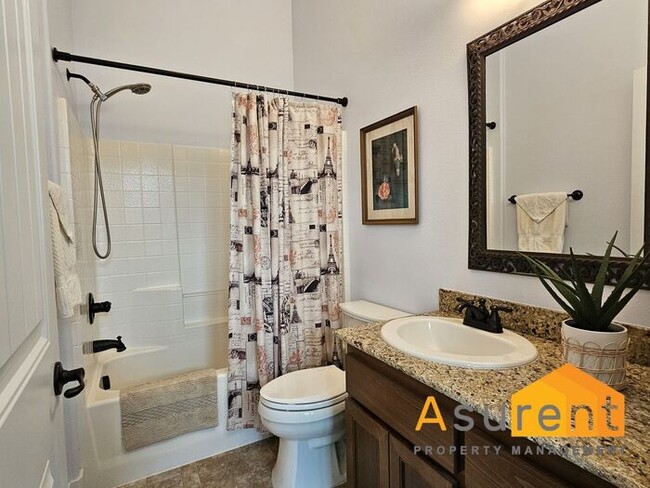 Building Photo - Furnished Rental In Jacksonville