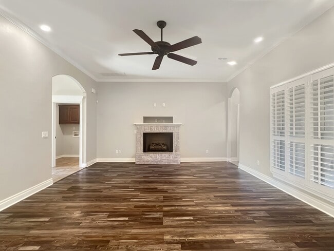 Building Photo - 903 SW 78th St