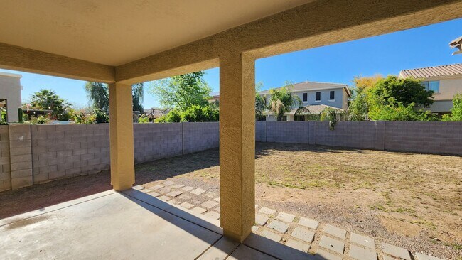 Building Photo - 4 Bedroom Home at the Grange in the Power ...