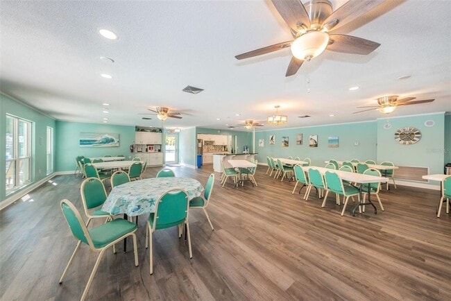 Building Photo - 1000 Crane Ct