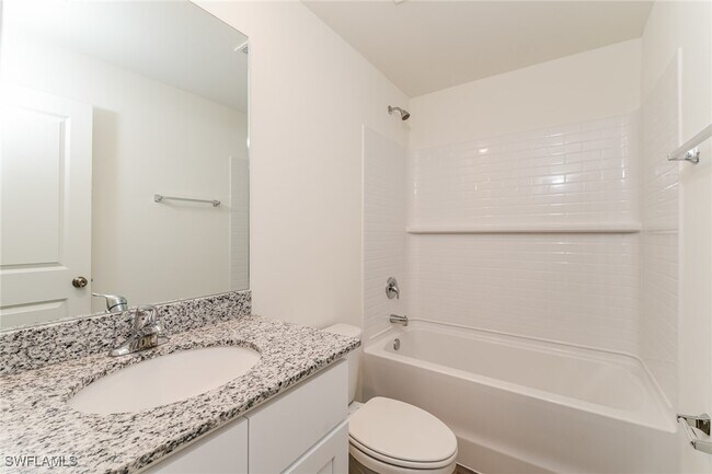Building Photo - 4166 NW 40th Ave