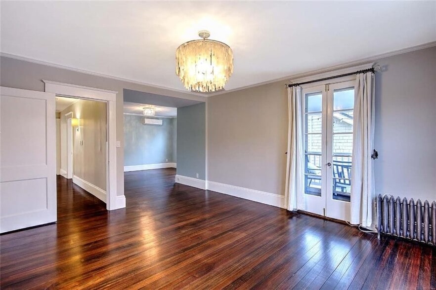 Building Photo - 118 Everett Ave