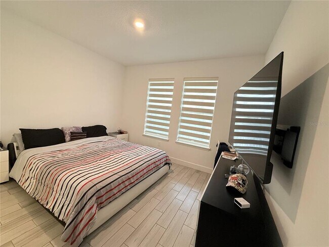 Building Photo - 16318 Honey Harvest St