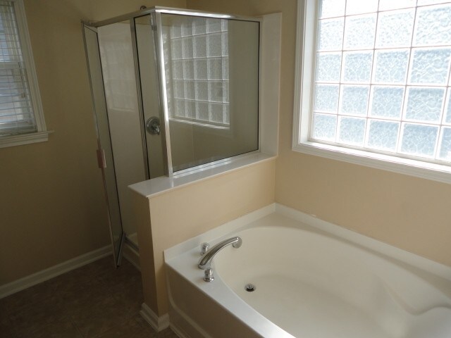 Building Photo - 228 Pearson Pl