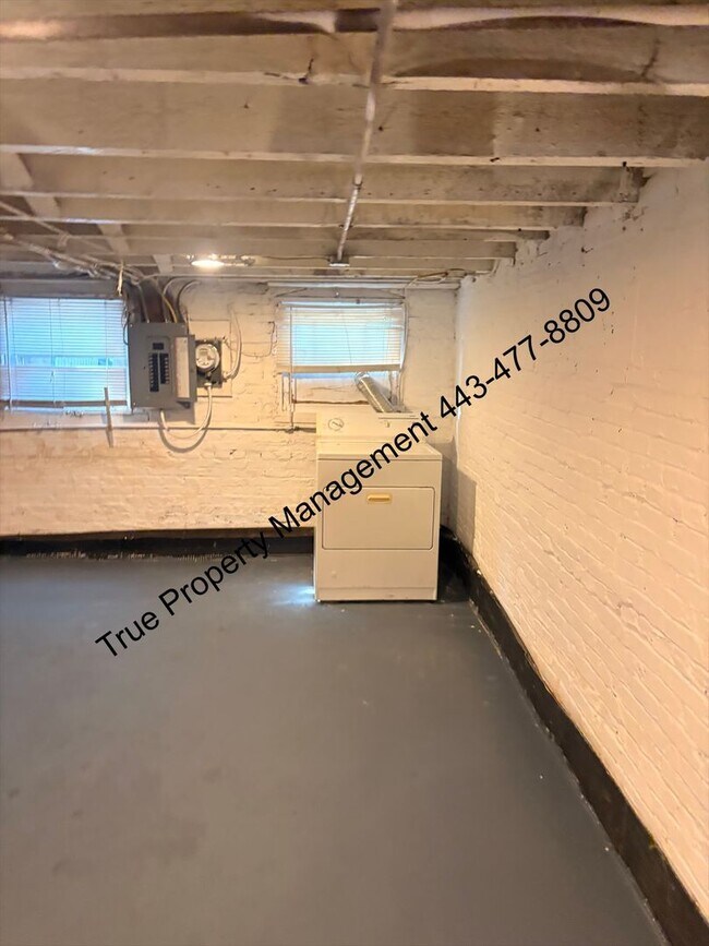 Building Photo - 3027 Wylie Ave
