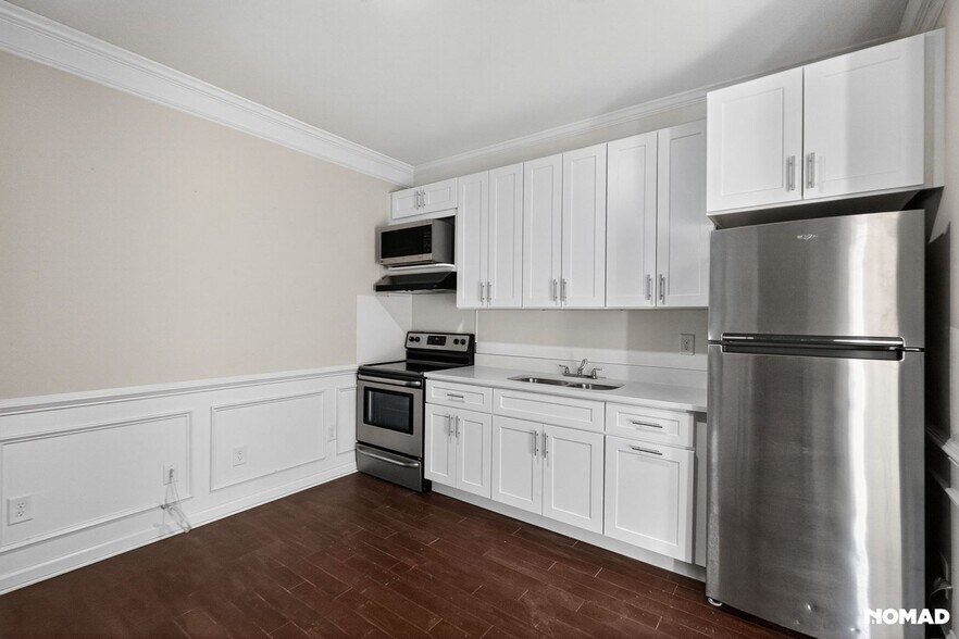 Building Photo - 10622 Elm Bend Dr