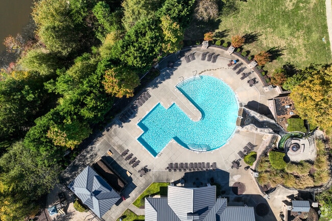 Windsor Upon Stonecrest 4229 Stonecrest Dr Burlington NC 27215