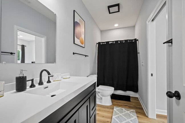 Building Photo - 8355 Fieldfare Way