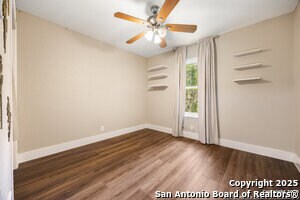 Building Photo - 229 Doeskin Dr
