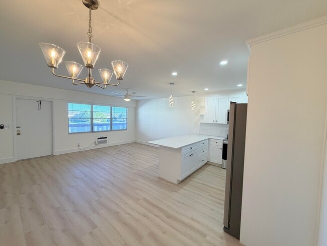 Building Photo - 37 Preston A