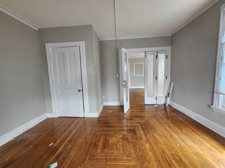 Building Photo - 515 Quinnipiac Ave