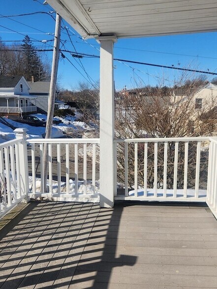 Building Photo - 15 Mc Donald St