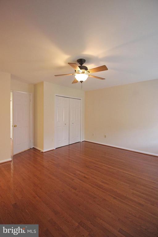 Building Photo - 5117 Bellemeade Ln
