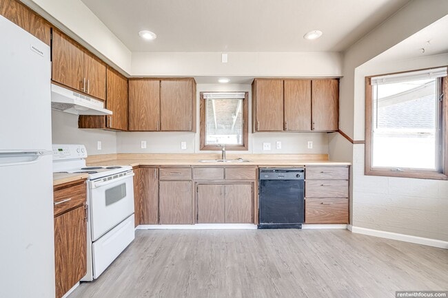 Building Photo - 524 Harrison St