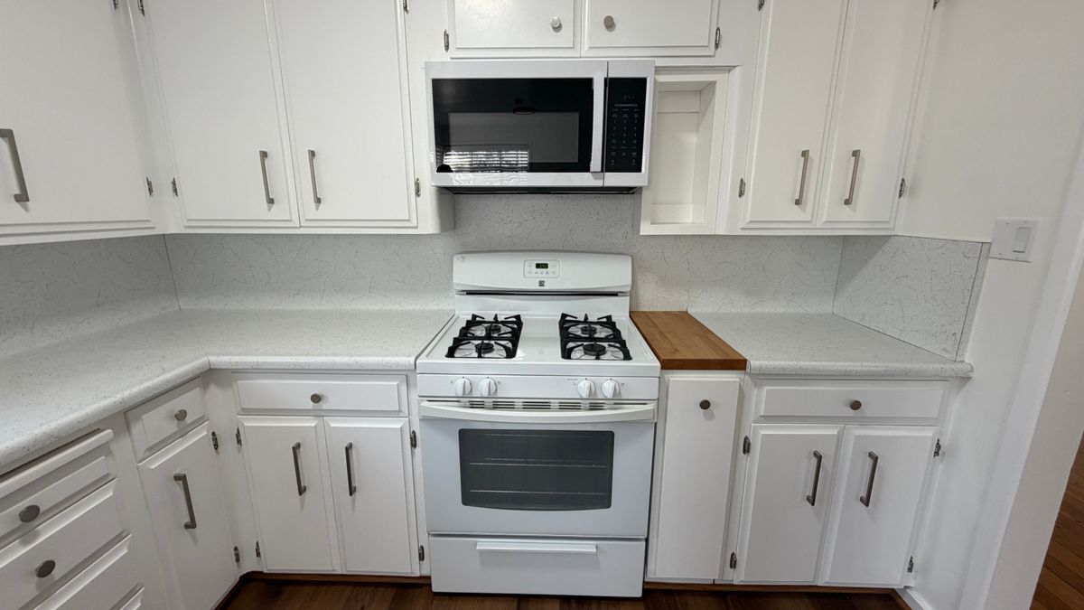 Building Photo - 3590 Buchanan St