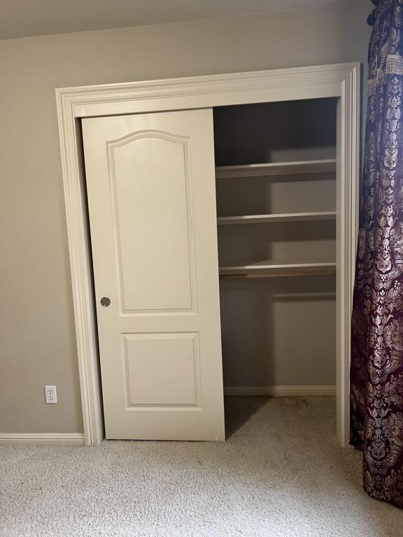 Building Photo - 15715 SE Bybee Dr