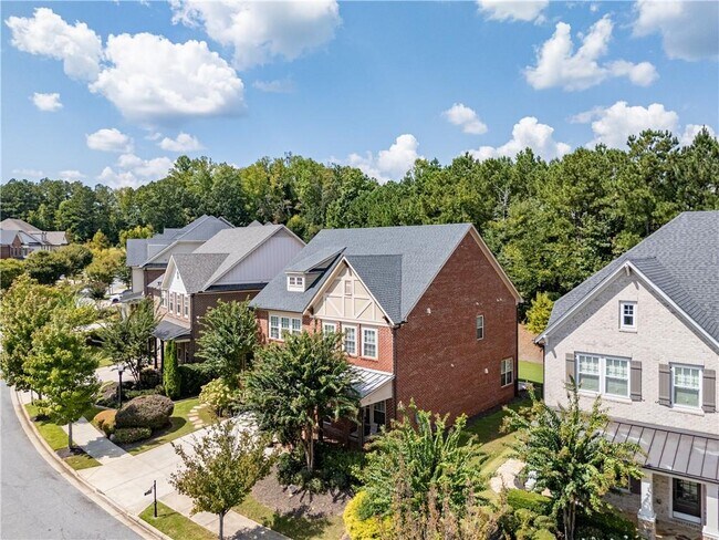 Building Photo - 3619 Strath Dr