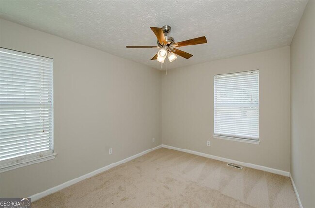 Building Photo - 10840 Mortons Crossing