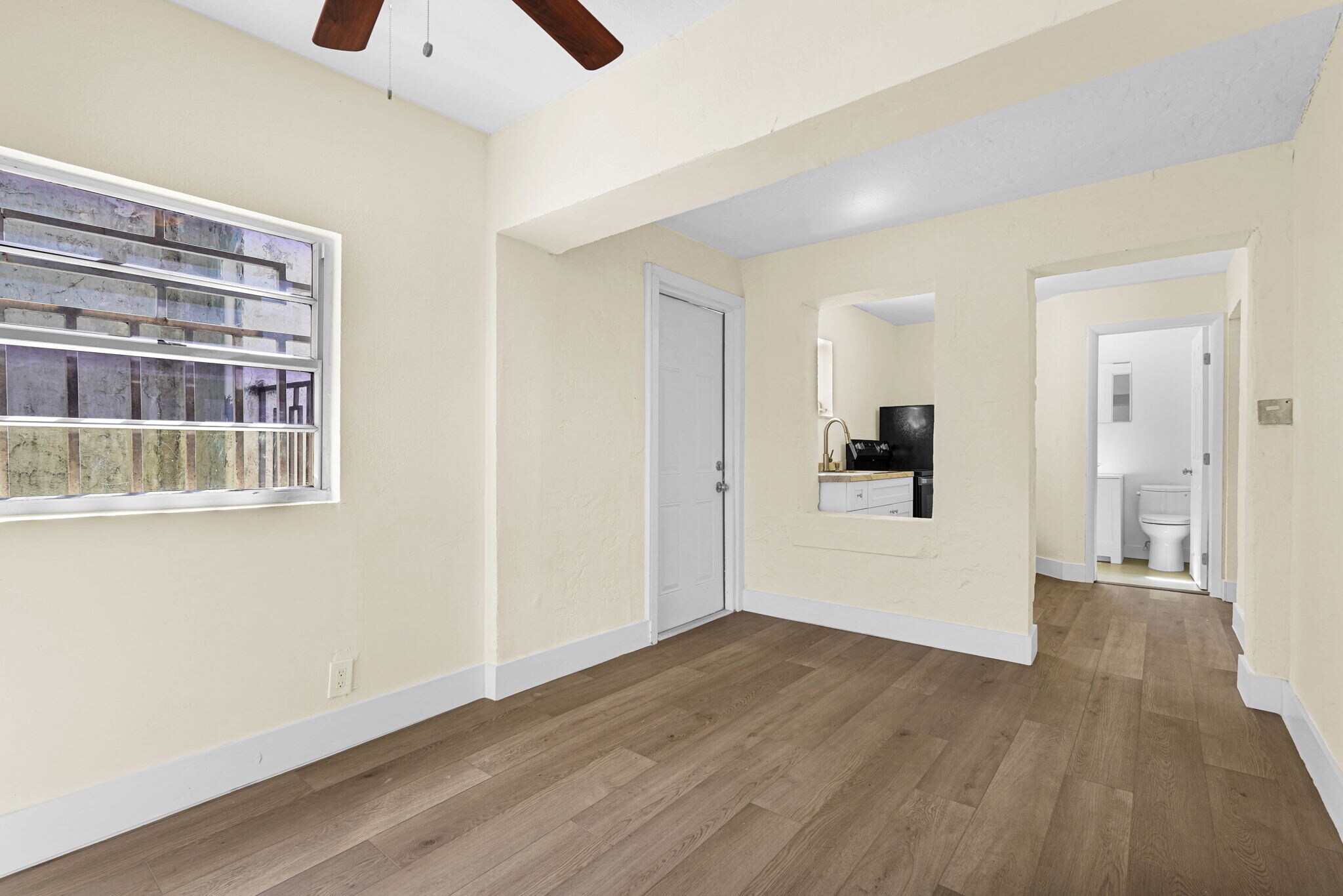Building Photo - 511 NW 44th St