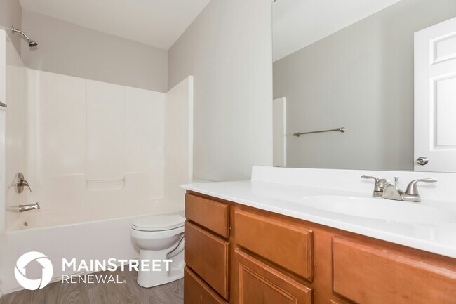 Building Photo - 2701 Amber Crest Dr