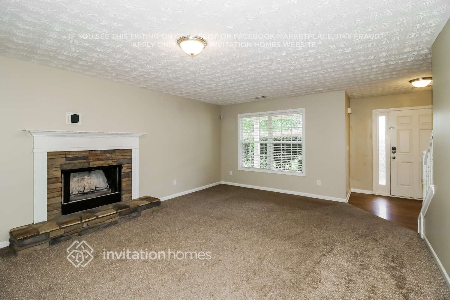 Building Photo - 1521 River Song Way