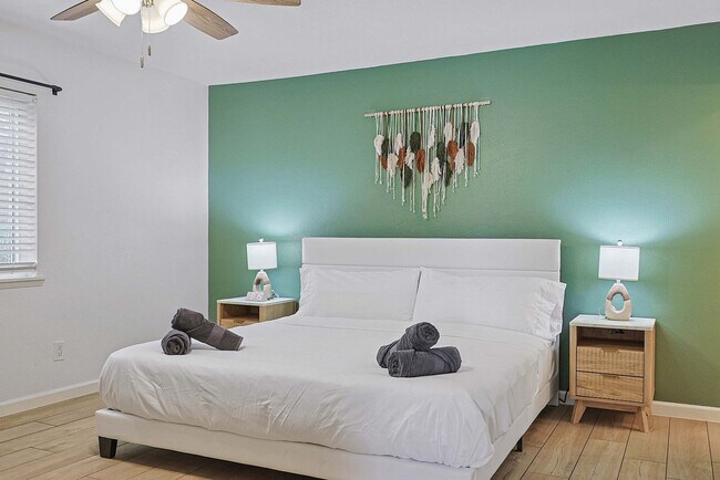 Building Photo - 5632 Terry St