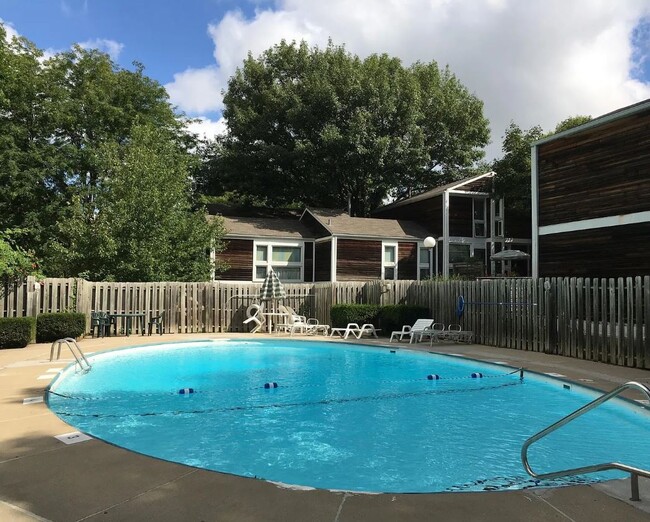 Community Pool - 10806 Seward St