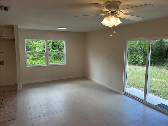 Building Photo - 2229 Adelia Blvd