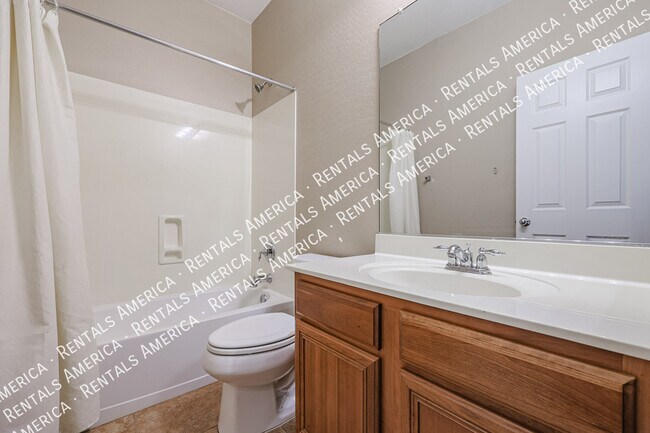 Building Photo - 17033 W Sonora St