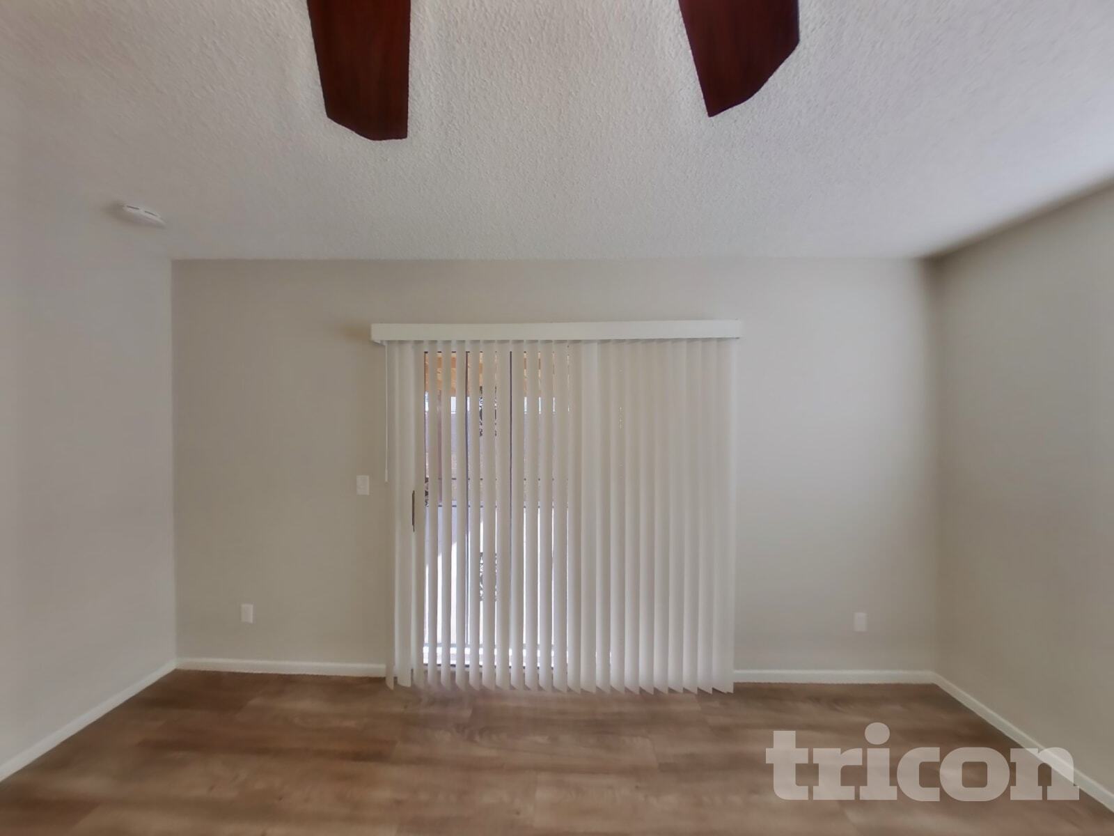 Building Photo - 4078 Deerfield Ave