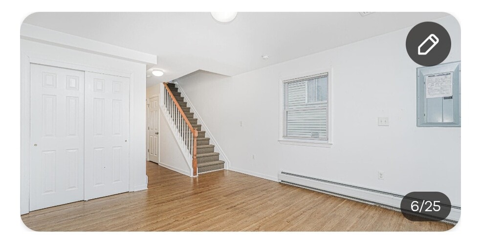 Building Photo - 107 Baden Pl