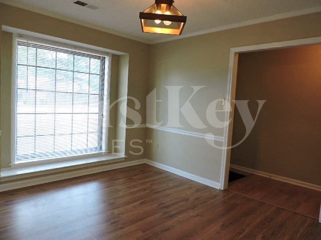 Building Photo - 4363 S Germantown Rd
