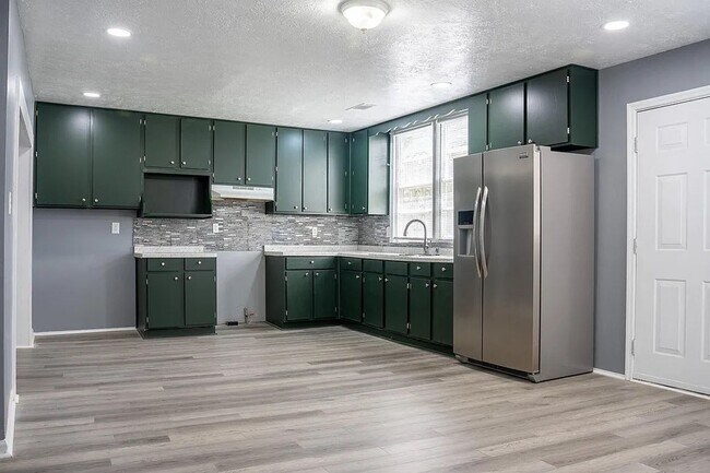 Building Photo - Charming 2-Bedroom Home Near Downtown Augusta