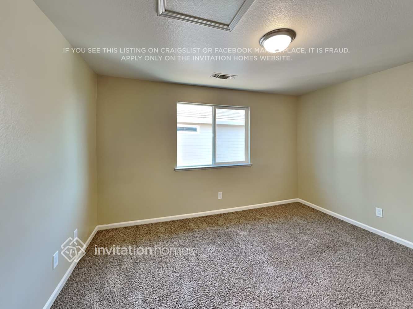 Building Photo - 11859 Blue Topaz Way