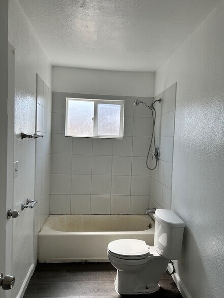 Building Photo - 4459 Maine Ave