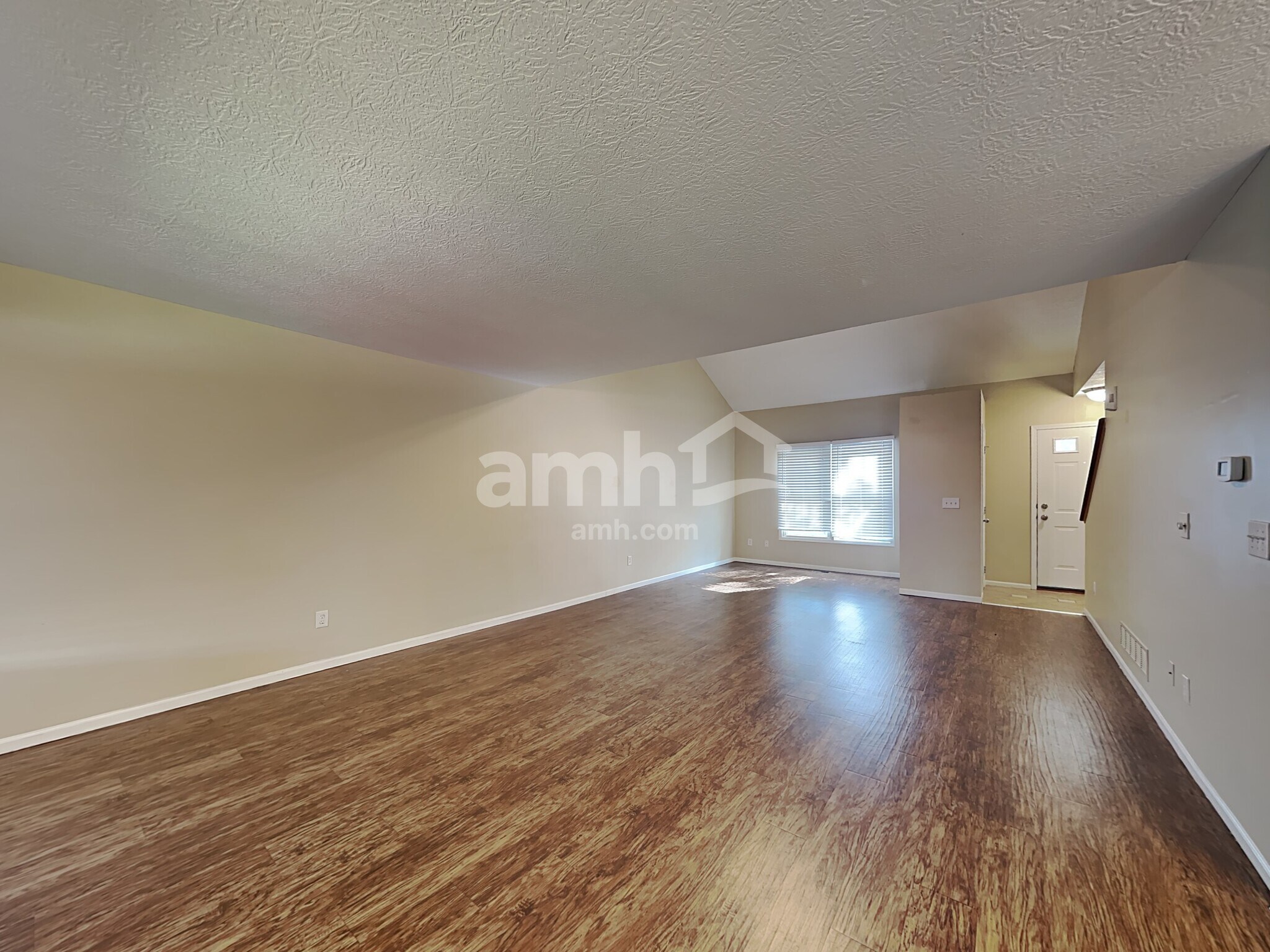 Building Photo - 279 Rockmill St