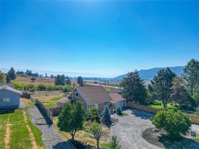 Building Photo - 296 Hartt Hill Dr